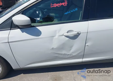 2018 Ford Focus Se z USA, uszkodzony, nr VIN 1FADP3K21JL262029